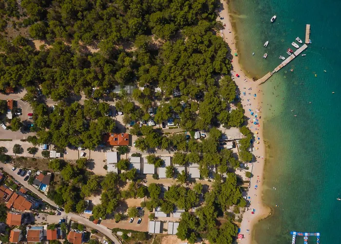 Üdülőpark Maris *